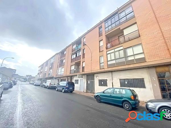 PISO CON GARAJE EN LA BA\xc3\x91EZA