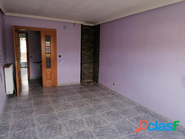 PISO PARA REFORMAR EN LA ROBLA 5