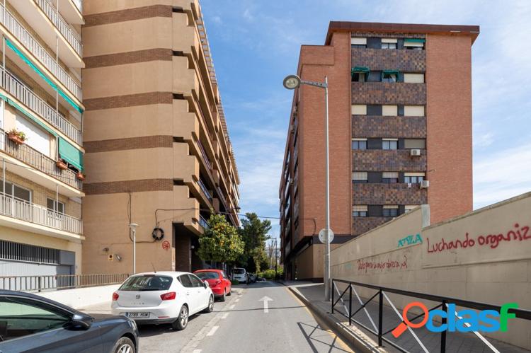 Piso Rector Mar/xc3/xadn Ocete de cuatro dormitorios con garaje. 1