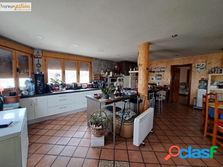 SE VENDE CASA EN VALDESTILLAS 4