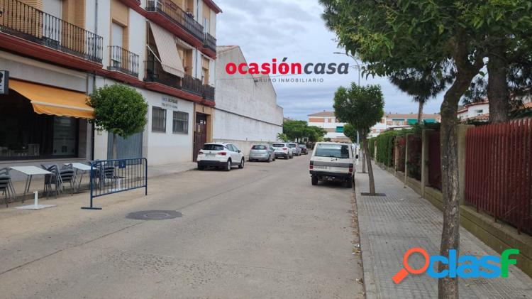 Se vende y/o se alquila cochera cerrada